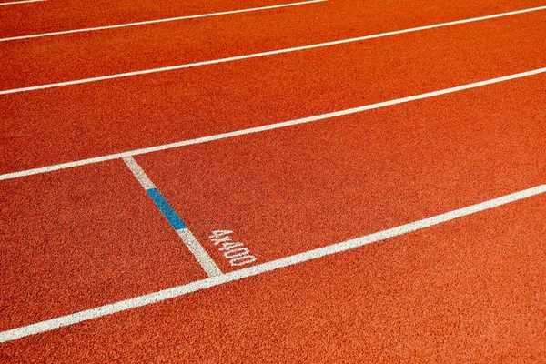 10000 meter track strategy